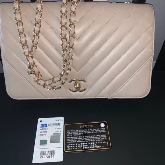 CHANEL Handbags - Chanel Bag